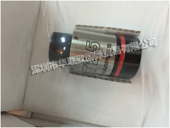 MARPOSS測(cè)量?jī)x：馬波斯提供不同種類的傳感器 (噪聲, 加速, 壓力, 位移, 功率等) 以監(jiān)控磨削工藝過程. 噪聲傳感器因可探測(cè)出最小聲變化, 加速傳感器可探測(cè)出不平衡的砂輪或異常滾動(dòng)導(dǎo)致的震動(dòng)并進(jìn)行及時(shí)的補(bǔ)償(自動(dòng)平衡)或發(fā)出預(yù)防性維護(hù)警報(bào)，用于檢查加工主軸和修正主軸的功率、位移及壓力的傳感器是以預(yù)防和過程檢測(cè)為目的的進(jìn)一步檢測(cè)系統(tǒng)。