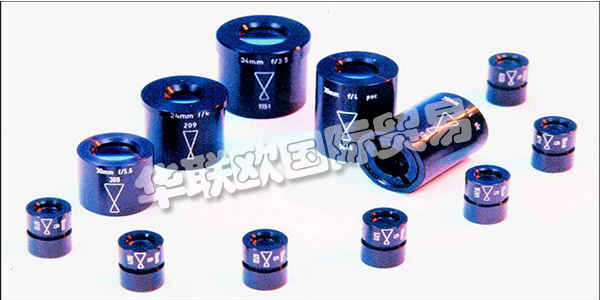 BECK OPTRONIC SOLUTIONS擁有可追溯至1839年的開創(chuàng)性血統(tǒng)，設(shè)計和制造精密光學(xué)解決方案。BOS總部位于英國赫默爾亨普斯特德，擁有全面的功能，可以設(shè)計和制造復(fù)雜的集成光學(xué)系統(tǒng)，用于防紫外線，可見光，近紅外，SWIR，MWIR和LWIR波段的國防和商業(yè)用途。