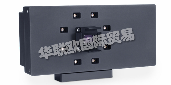 BASLER是一家全球領(lǐng)先的高品質(zhì)相機(jī)和相機(jī)配件制造商。通過(guò)打造高品質(zhì)的專(zhuān)業(yè)產(chǎn)品，竭力為工廠自動(dòng)化、醫(yī)療、交通等市場(chǎng)提供一流的服務(wù)。BASLER在計(jì)算機(jī)視覺(jué)技術(shù)領(lǐng)域擁有30年的豐富行業(yè)經(jīng)驗(yàn)，多年來(lái)以客戶(hù)為中心，積極開(kāi)拓創(chuàng)新。BASLER的企業(yè)文化是以為客戶(hù)創(chuàng)造價(jià)值為核心，這為公司發(fā)展提供了強(qiáng)大的動(dòng)力，對(duì)于客戶(hù)來(lái)說(shuō)他們是值得信賴(lài)的、可靠的合作伙伴。下文為您介紹BASLER相機(jī)。